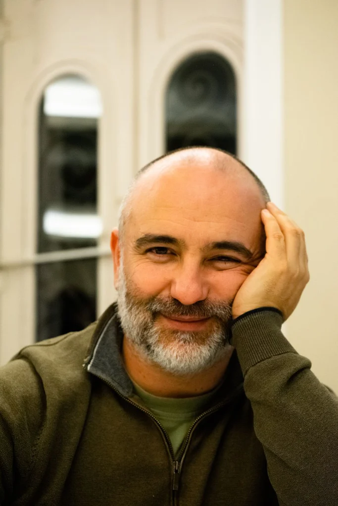 Contactos Sérgio Mendes