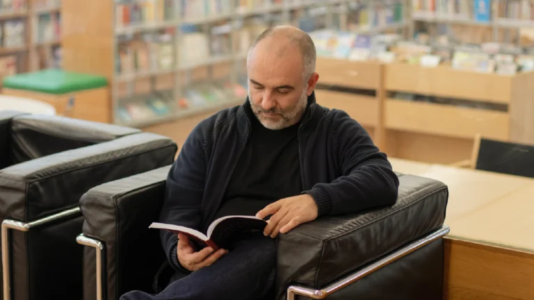 SOBRE MIM O AUTOR SÉRGIO MENDES - Processo Criativo de um Escritor